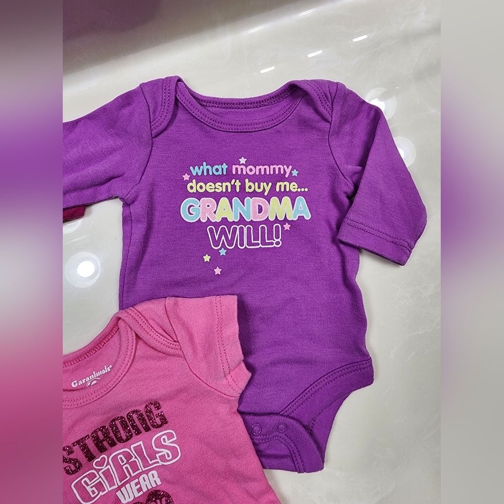 Garanimals Newborn Onesies - Picture 3 of 6